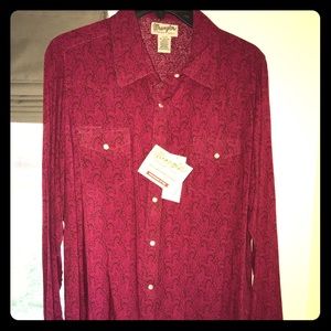 Wrangler Easy Wear Womans Fuchsia Shirt
